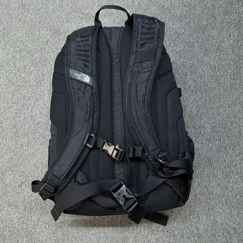 THE NORTH FACE Borealis Commuter Laptop Backpack School Travel Hiking Bag Black